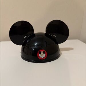 Mickey Mouse hat Disneyland container